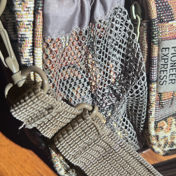 Vintage Pioneer Express Safari Tapestry Crossbody Travel Bag Y2K Animal Lovers - Picture 5 of 11